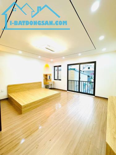 🔥 SIÊU PHẨM NGUYỄN VĂN CỪ! 51M² – 6 TẦNG – THANG MÁY – LÔ GÓC 3 THOÁNG! - 4