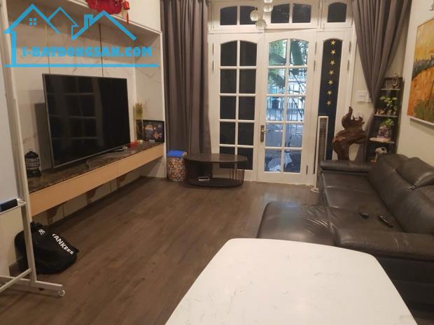 Bán biệt thự Mỹ Đình 1 - Full nội thất nhập khẩu - 35 tỷ - 1
