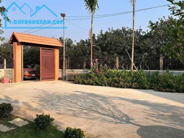 Bán nhà vườn nghỉ dưỡng làng bưởi Tân Bình, Vĩnh Cữu.1800m sổ thổ cư đường oto. Giá 13,5ty - 3