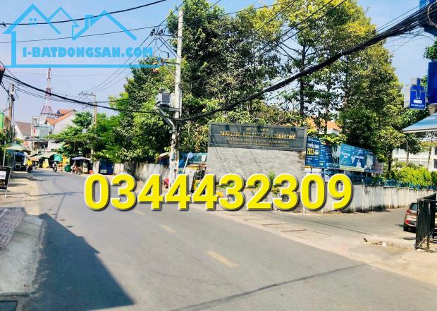 Mặt tiền, Ngay Lê Văn Việt, Quận 9, DTCN 264 m2, Ngang 10m - 2