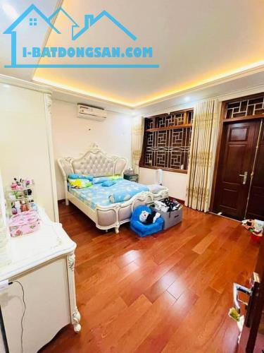 NHÀ TAM HƯNG ÔTÔ ĐỖ CỔNG 45M 4T 3.18TỶ