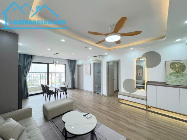 Cần bán gấp căn hộ 77m² view hồ Thanh Hà, giá 2,6 tỷ chung cư Thanh Hà Cienco 5