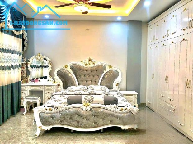 Bán Nhà Đẹp, Hẻm 6m Huỳnh Tấn Phát, 84m2, 5 Tầng, Chỉ 11 Tỷ 5, Bình Thuận, Quận 7 - 2