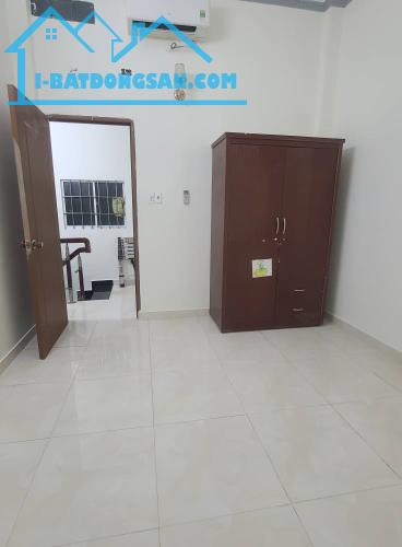 NHÀ 2 MẶT HẺM 3M HẬU GIANG THÔNG THOÁNG - 43M² - 2 TẦNG KIÊN CỐ Ở NGAY - GIÁ 4.7 TỶ - 3