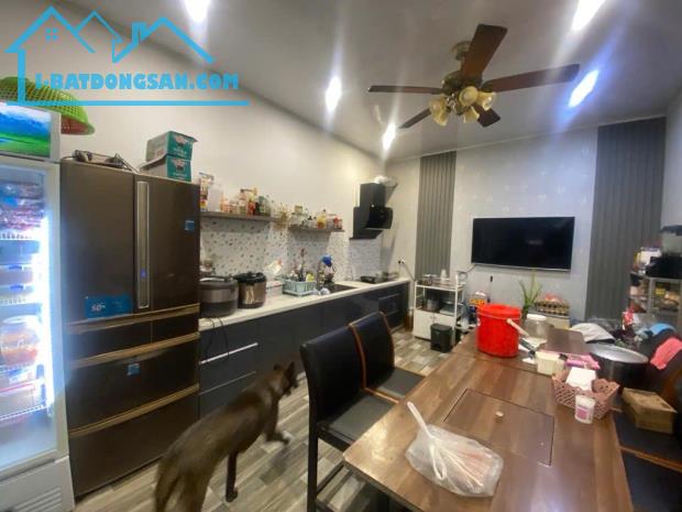 NHÀ ĐẸP- GIÁ TỐT Cần Bán Nhanh Căn Nhà 3 Tầng Tại Phường Phúc Xá, Quận Ba Đình, TP Hà Nội - 1