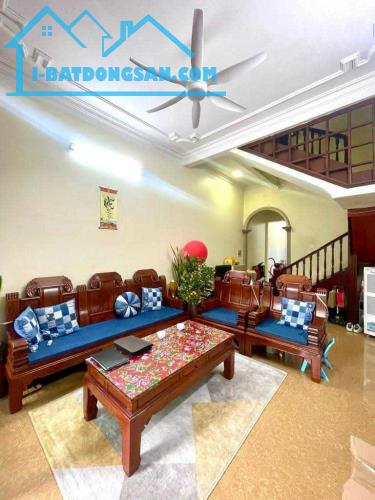 Nhà 80m² phân lô, Vạn Phúc, Hà Đông - Cô chú cán bộ về hưu tự xây, view Himlam - 3
