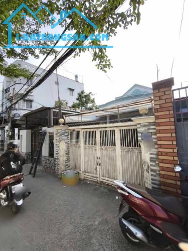 Nhà ngộp sổ đẹp cần bán (4x18m) cấp 4 Quận 12 gần Nguyễn văn Quá sổ riêng nở hậu 3.75 tỷ - 2