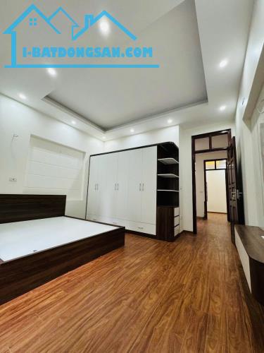 BÁN NHÀ HOÀNG CẦU ĐỐNG, 42M x 4 TẦNG_ MT 5M _ 12.9 TỶ,Ô TÔ TRÁNH, KINH DOANH - 2