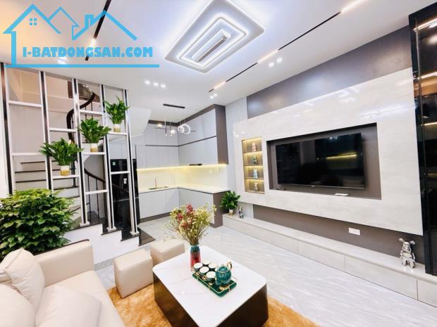 TRẦN THÁI TÔNG HIẾM CÓ 102, NHÀ MỚI, FULL NỘI THẤT, - GIÁ RẺ BẤT NGỜ.