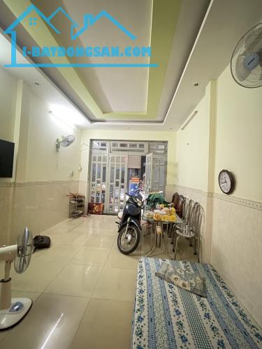 Bán nhà 58m2, đường ĐỖ NHUẬN, Tân Phú, 2 tầng, 3 PN, giá 4.3 tỷ còn thương lượng. - 3