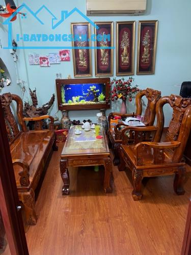 CĂN GÓC 2MT QUỐC LỘ 1A 283m2- CHỈ 32TR/M2 - VỪA Ở VỪA KINH DOANH - GẦN BẾN XE NGÃ TƯ GA