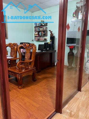 CĂN GÓC 2MT QUỐC LỘ 1A 283m2- CHỈ 32TR/M2 - VỪA Ở VỪA KINH DOANH - GẦN BẾN XE NGÃ TƯ GA - 1