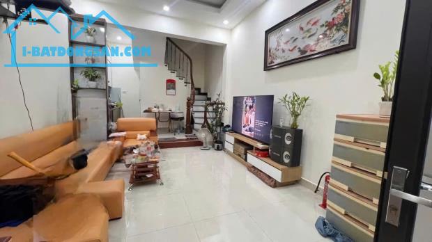 Bán nhà dân xây Ngọc Hồi 55m 4 tầng gara ô tô full công năng nội thất đẹp giá 12.5 tỷ - 1