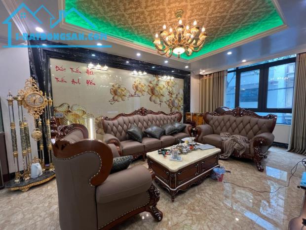 PHẢI THẬT NHANH SIÊU PHẨM NGỤY NHƯ KON TUM 6T Ở NGAY PHÂN LÔ Ô TÔ ĐỖ CHỈ 11 TỶ. - 3