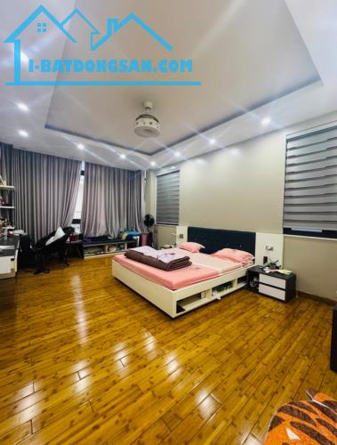 PHẢI THẬT NHANH SIÊU PHẨM NGỤY NHƯ KON TUM 6T Ở NGAY PHÂN LÔ Ô TÔ ĐỖ CHỈ 11 TỶ. - 2