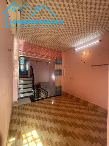Nhà 5 triệu 2 phòng ngủ Kè Lê Anh Xuân thuận lợi cho việc kinh doanh - 1