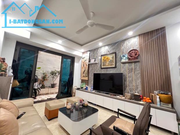 Bán nhà Phú Thượng, quận Tây Hồ diện tích, 5 tầng, khu trung tâm, giá vỏn vẹn chỉ 7.7 tỷ. - 3