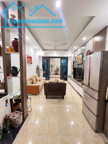 Bán nhà Phú Thượng, quận Tây Hồ diện tích, 5 tầng, khu trung tâm, giá vỏn vẹn chỉ 7.7 tỷ. - 1
