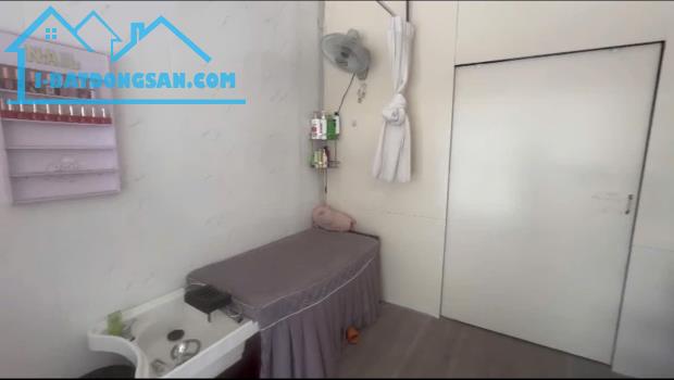 Cần sang mặt bằng tiệm nail tại 286 Độc Lập, phường Tân Quý, quận Tân Phú - 2