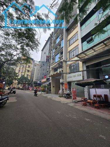 Bán nhà mặt phố Mễ Trì Hạ, 3 ô tô tránh, kinh doanh sầm uất, 60m2, giá cực tốt.