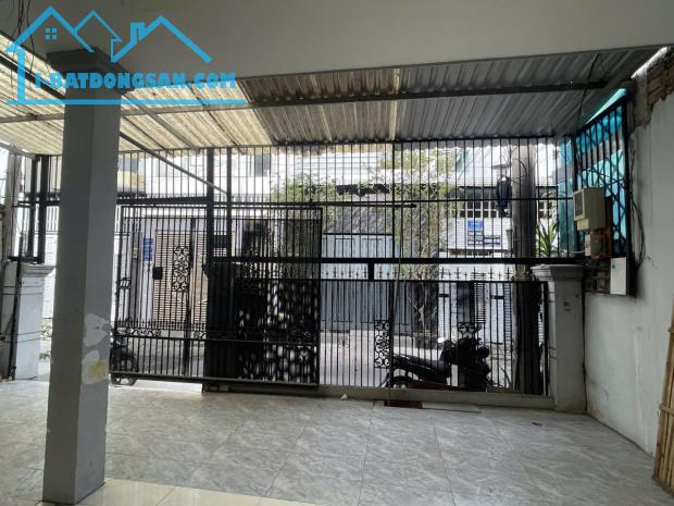 Nhà 4 Tầng BTCT – Gần Mặt Tiền Đinh Thị Thi – Hẻm 5m – Ở Ngay, Kinh Doanh Tốt – Chỉ 8.5 Tỷ