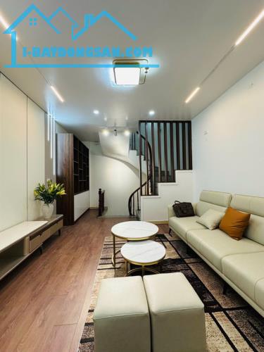 HOT Nguyễn Văn Trỗi TX DT30m2 6 Tầng MT 4M nhỉnh 6 tỷ Full Nội thất nhập ô tô đỗ Ngõ - 4