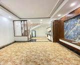 Nhà  Thạch Bàn đường Oto giá 5,5 tỷ ngõ nông rộng 4 m