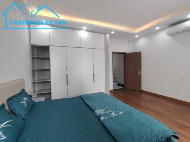 Bán nhà phố Bồ Đề, lô góc thang máy, full nội thất cao cấp tại, ô tô qua nhà. - 1