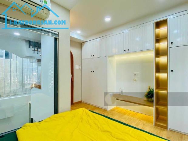 Bán nhà HXH Q10, CX Đồng Tiến. 4x18m. 3 tầng, ST. Vị trí đẹp. Giá 14,5 tỷ - 1