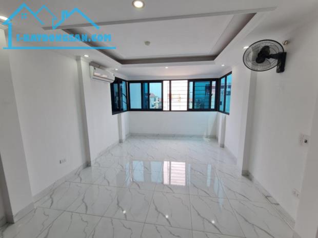 Bán nhà Kim Giang 43m 5 Tầng 6.7 Tỷ - 1