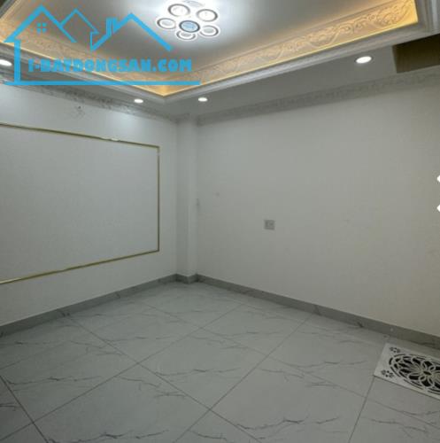 BÁN NHÀ QUẬN BÌNH TÂN . HẼM XE HƠI GIẢM GIÁ 300TR CHỈ CÒN 6,4 TỶ