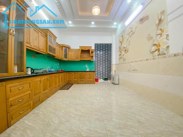 chủ gấp bán siêu phẩm ngay thoại ngọc hầu hẻm xe tải thông dt 4,5*18m 4tầng 4pn - 3