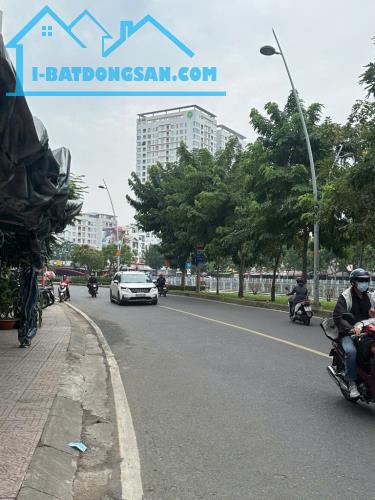 (SIÊU HIẾM) BÁN CĂN NHÀ CỰC RẺ ,TẠI P8,Q3, SỔ HỒNG RIÊNG,DT 4x19,5m,MẶT TIỀN KD,HẺM XE
