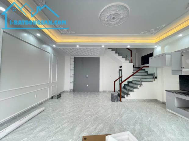 Nhà mới đẹp không có nhà đối nhà tại Chợ Hoa Đằng HẢi Hải An - 1