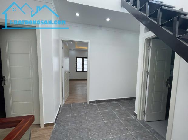 Nhà mới đẹp không có nhà đối nhà tại Chợ Hoa Đằng HẢi Hải An - 4