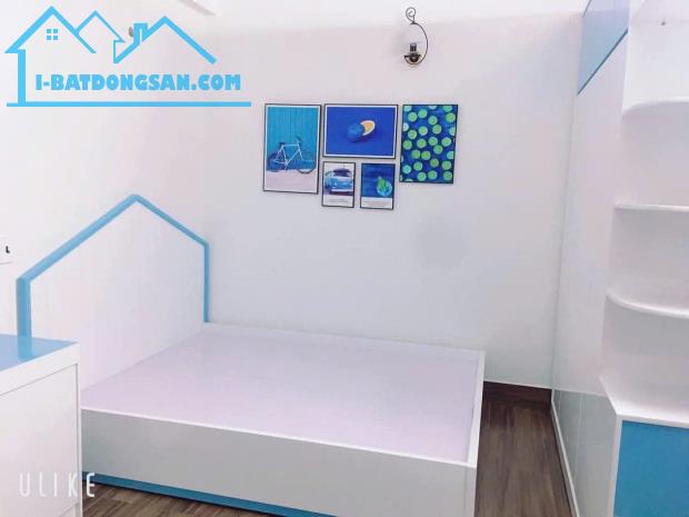 Vỡ Òa! Nhà Đẹp Nguyễn Trãi - 40m², 5 Tầng, Full Nội Thất, Giá Chỉ 7.6 Tỷ! - 1