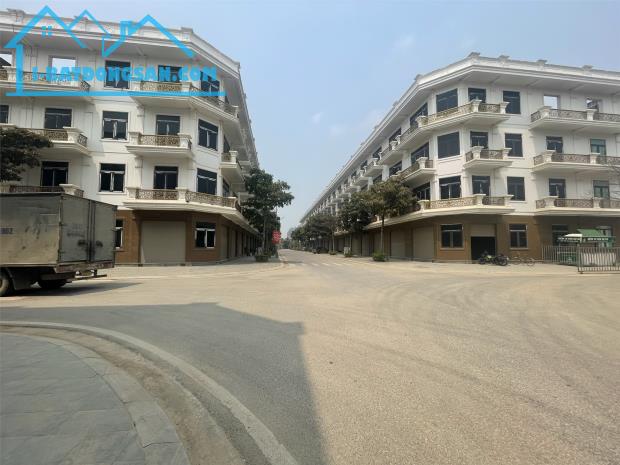 SỞ HỮU BĐS SẴN SỔ, GIÁ THẤP NHẤT THANH HÓA. KĐT XUÂN HƯNG. TIỀM NĂNG SINH LỜI. LH: 0966 - 2