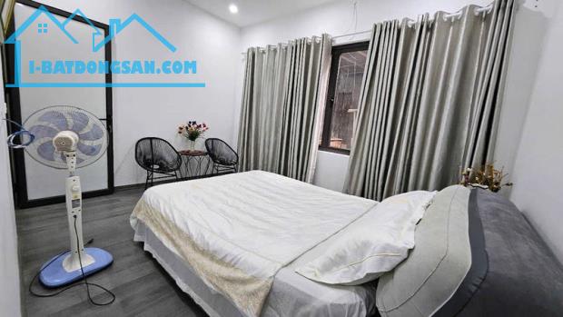 VŨ TRỌNG PHỤNG-TT QUẬN- HAI MẶT NGÕ-THOÁNG TRƯỚC SAU- CÁCH PHỐ 10M -NHÀ MỚI-FULL NỘI THẤT - 1