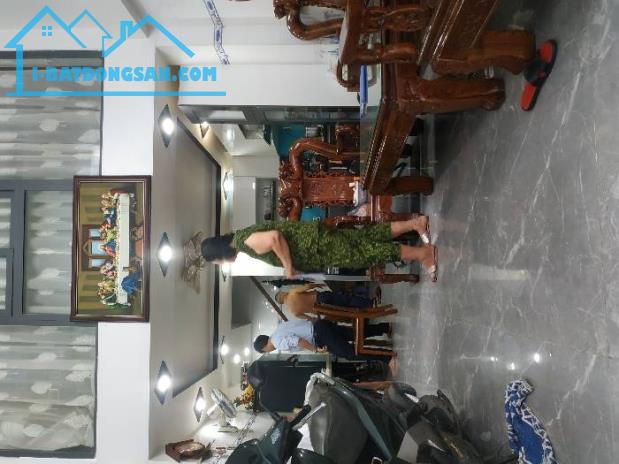 NHÀ DƯƠNG QUẢNG HÀM- GÒ VẤP- HEM OTO- 45M- 4 TẦNG- 4,5X10- 6.2T - 1