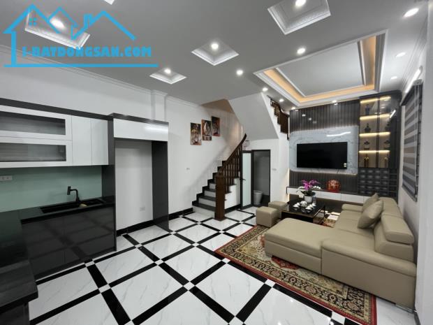 BÁN NHÀ KIM GIANG - 35M 4 TẦNG - GẦN Ô TÔ - TIỆN ÍCH ĐỈNH - HIẾM TẦM GIÁ 6 TỶ - 2