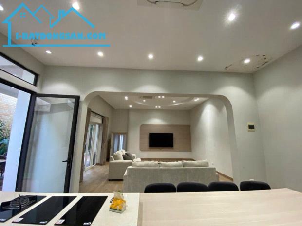 biệt thự sân vườn Ngọc Thuỵ, 320m x 4 tầng, mặt tiền 13.5m, phong cách Châu Âu, nội thất - 2