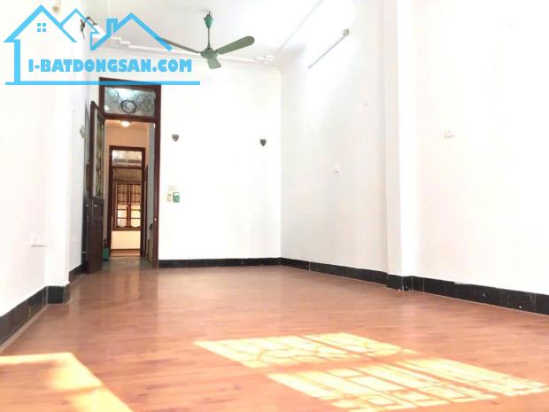 Bán nhà phố Láng Hạ Ba Đình 57m 4 tầng, mặt tiền 3.5m 18.5 tỷ.Kinh doanh, ô tô tránh. - 1