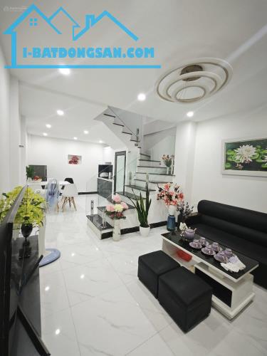 Bán nhà 50m ra phố Vũ Trọng Phụng Thanh Xuân ngõ to nhà mới đẹp gần trường chợ 30m2 5 tầng - 5