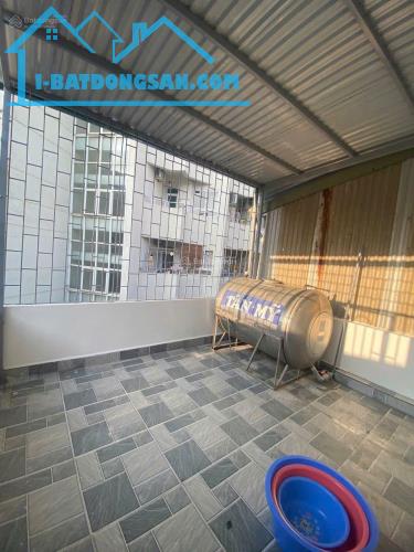 Bán nhà 50m ra phố Vũ Trọng Phụng Thanh Xuân ngõ to nhà mới đẹp gần trường chợ 30m2 5 tầng