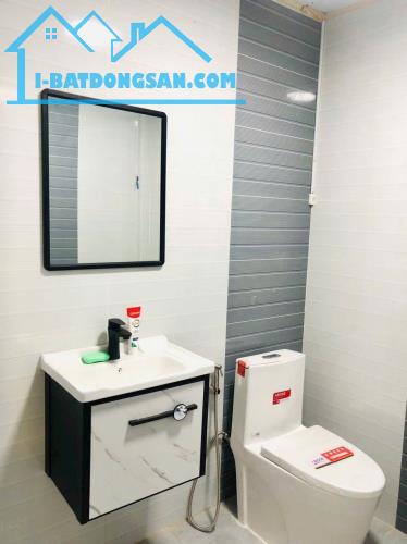 GẦN MẶT TIỀN PHAN VĂN HỚN - CẦU THAM LƯƠNG P.TÂN THỚI NHẤT Q12. NHÀ ĐẸP FULL NỘI THẤT