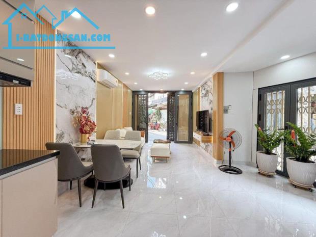 MẶT TIỀN PHÚ NHUẬN -  Ô TÔ NGỦ NHÀ - NGAY NGUYỄN VĂN TRỖI, HUỲNH VĂN BÁNH - 36M2 - MỚI Ở