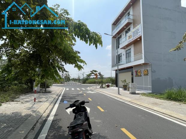 BÁN GẤP LÔ ĐẤT 1T350 ĐƯỜNG 12M TRONG KHU DÂN CƯ ĐỨC HOÀ ĐÔNG- SHR CÔNG CHỨNG NGAY - 3