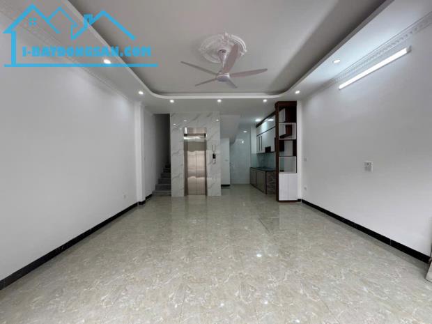NHÀ ĐẸP LONG BIÊN – THANG MÁY – GARA ÔTÔ – ĐƯỜNG THÔNG – GIÁ TỐT - 1