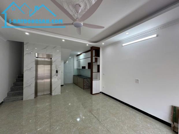 NHÀ ĐẸP LONG BIÊN – THANG MÁY – GARA ÔTÔ – ĐƯỜNG THÔNG – GIÁ TỐT - 3