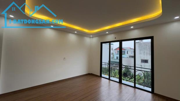 HIẾM – NHÀ ĐẸP GARA 7 CHỖ – 50M RA PHỐ HOA ĐỘNG – CỰ KHỐI – LONG BIÊN - 1